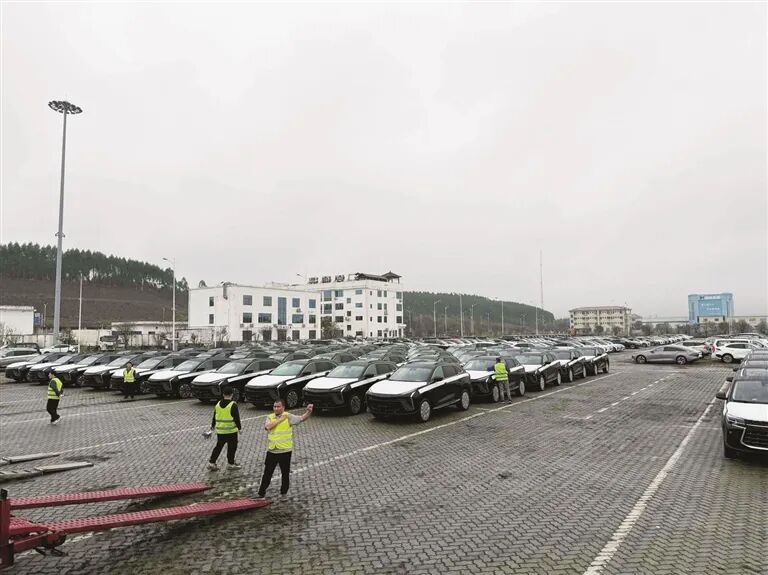 出口数据保持上扬 柳州智造叫响全球——“字述柳州”系列报道之“势”