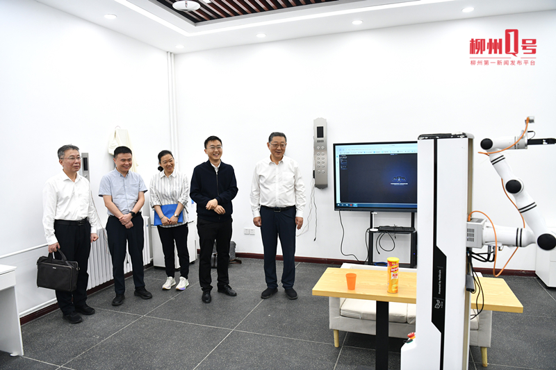 张壮率队在北京开展招商考察活动